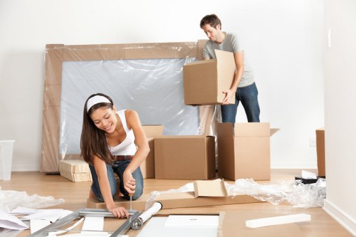 Removal van and movers serving homes in Walworth