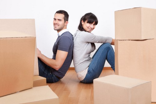 Residential and commercial moving support in Walworth streets